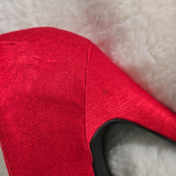 Rocket Dog Women's Scarlet Heels with Embellished Toe - Picture 10 of 10